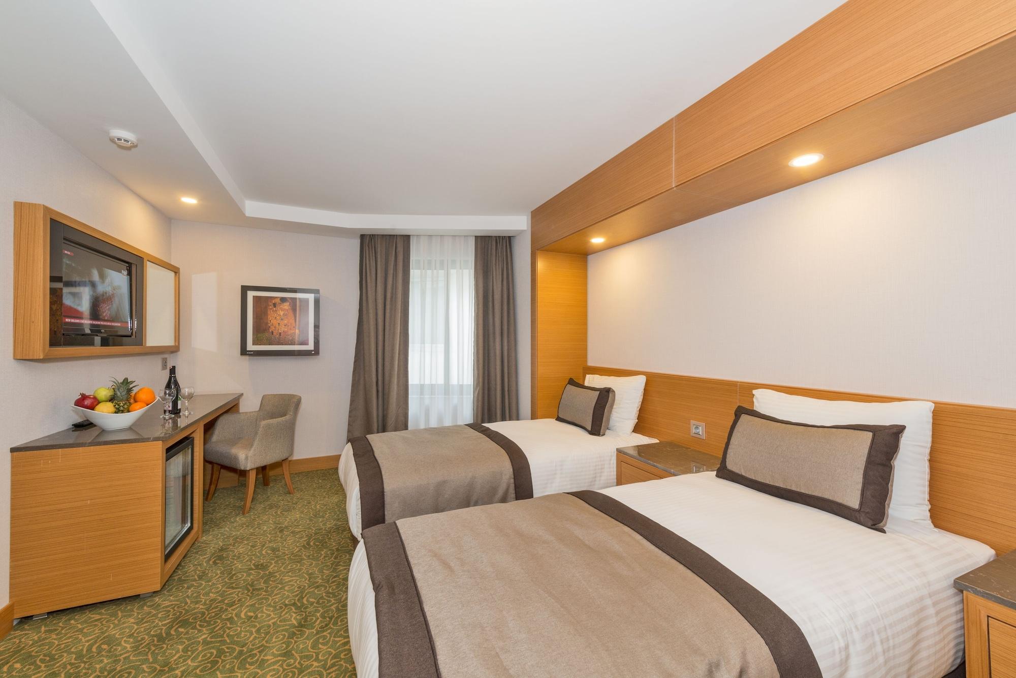 บิเซตุน โฮเต็ล Hotel อิสตันบูล ภายนอก รูปภาพ