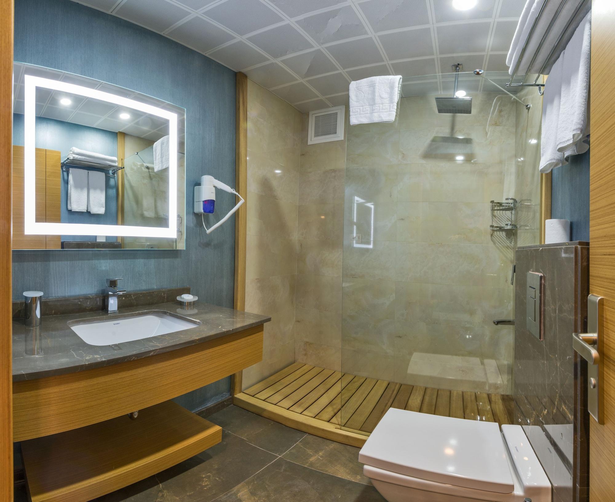 บิเซตุน โฮเต็ล Hotel อิสตันบูล ภายนอก รูปภาพ