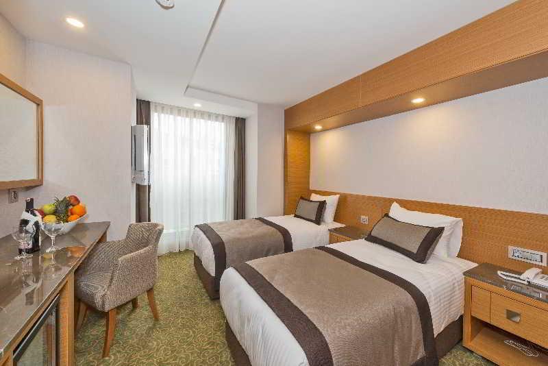 บิเซตุน โฮเต็ล Hotel อิสตันบูล ภายนอก รูปภาพ