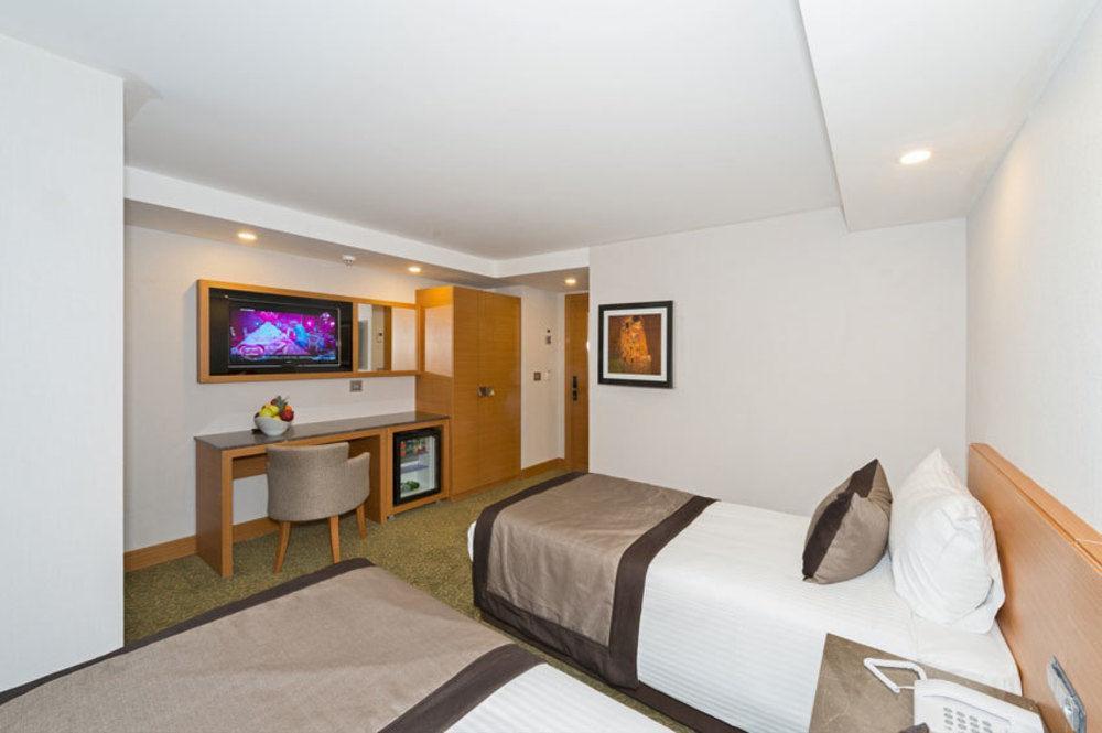 บิเซตุน โฮเต็ล Hotel อิสตันบูล ภายนอก รูปภาพ